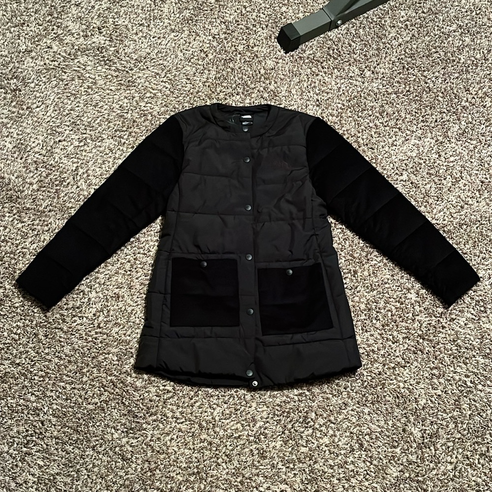 Super cute ladies size medium black puffy jacket from The North Face